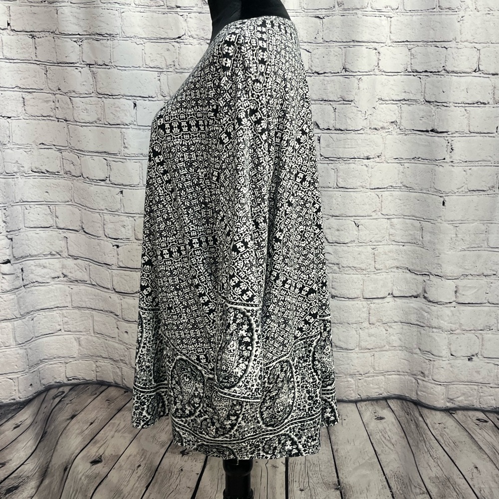 Lucky Brand Women's Plus Black/White Paisley Blouse Top Size 3X - Picture 3 of 13